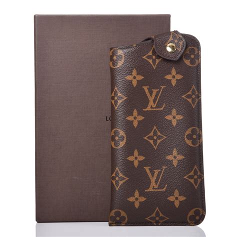 louis vuitton monogram sunglasses case|louis vuitton sunglasses men monogram.